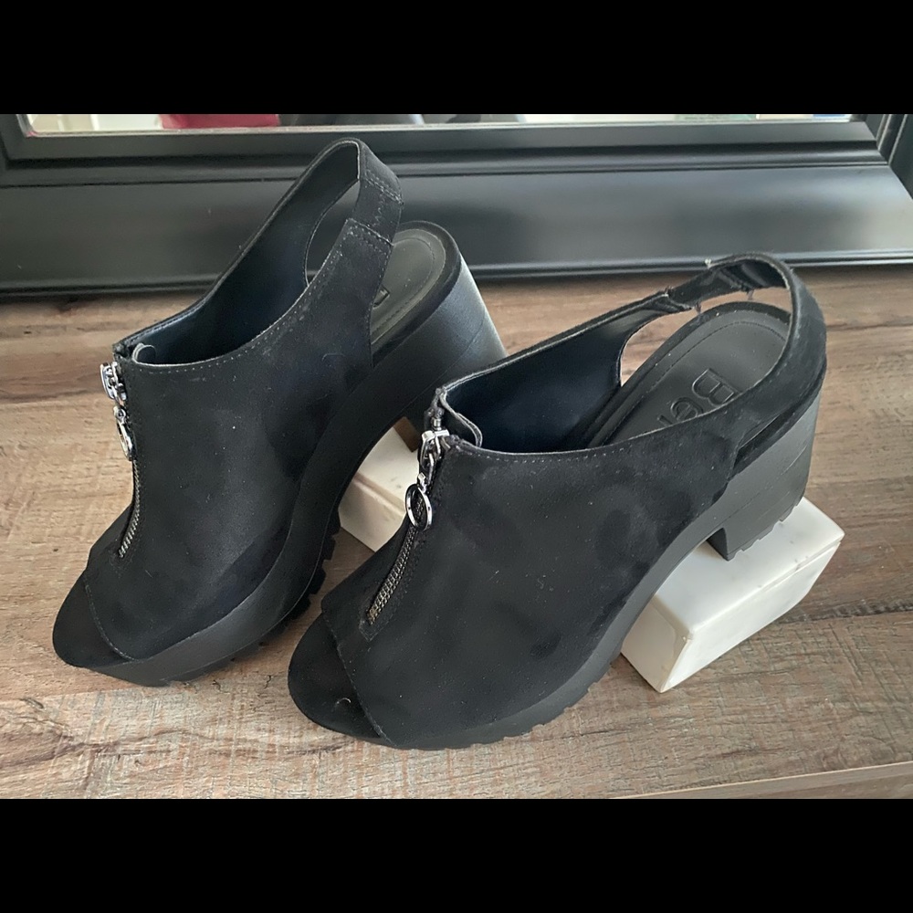 shoes - Picture 2 of 2